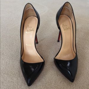 Christian Louboutin Chiarana Cutout Pumps 34